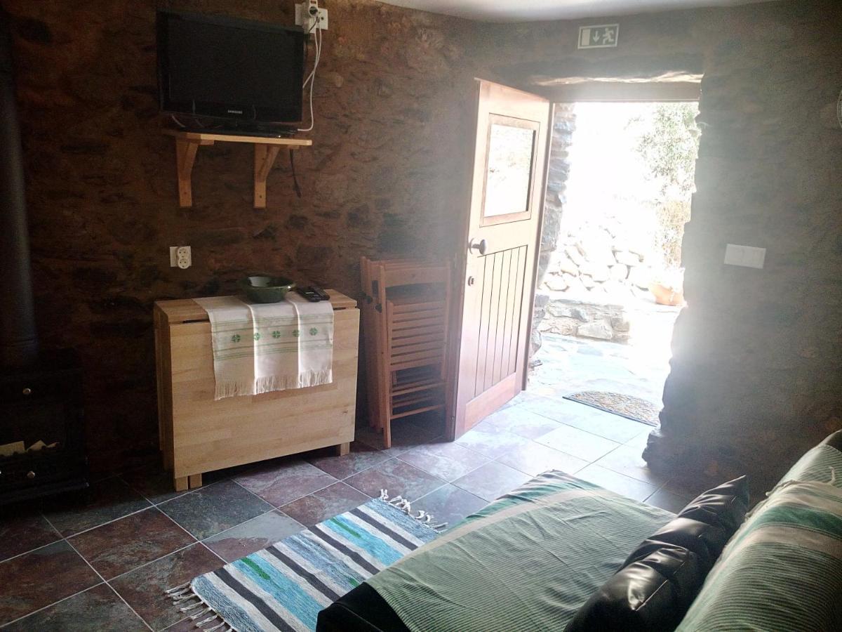 Montes da Senhora Refugio Do Raposo/Casa Altairヴィラ エクステリア 写真